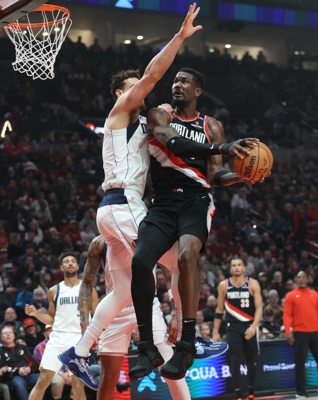 开拓者队再次崭露头角,力克对手夺冠军 开拓者队再次崭露头角,力克对手夺冠军