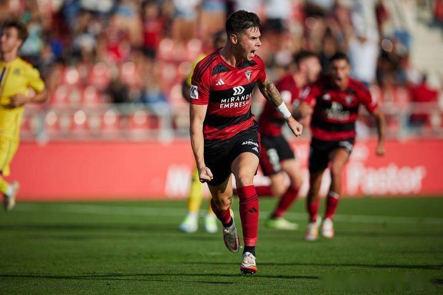 PG中国登录入口-关于莱万特客场逆转埃瓦尔，摆脱降级区的信息