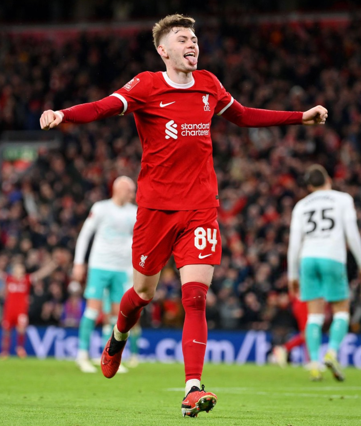 爱尔兰前锋继续强调全队团结 爱尔兰前锋继续强调全队团结