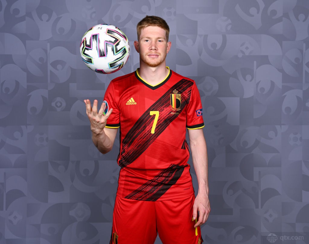 PG中国官网-摩洛哥中场大将入选欧洲最佳阵容，声名鹊起