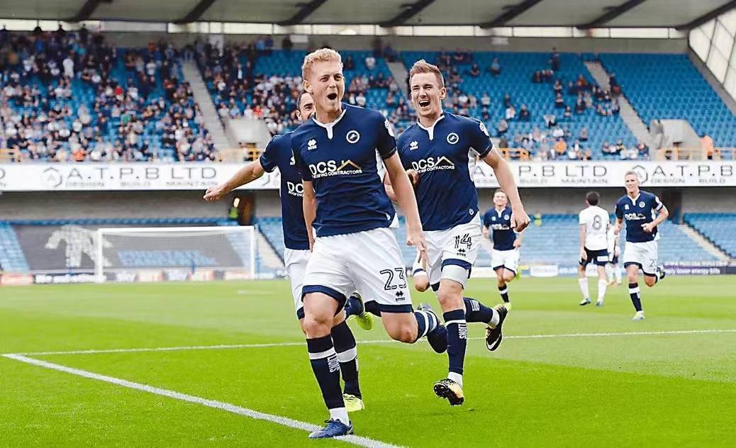 卡迪夫城主场击败米尔沃尔,暂时摆脱降级区 卡迪夫城主场击败米尔沃尔,暂时摆脱降级区