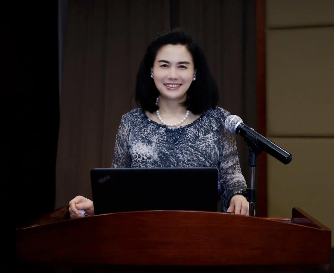 东南非选手乘风破浪，缔造辉煌夺冠