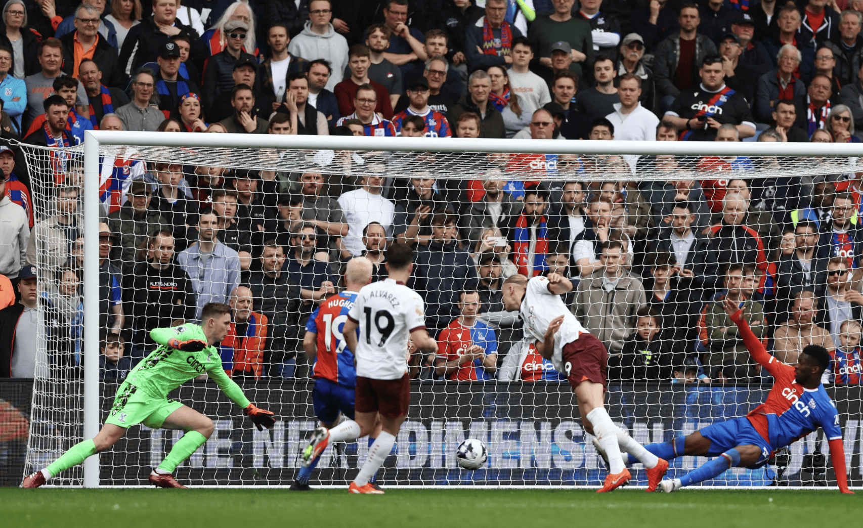 PG中国登录入口-曼城客场击败切尔西，稳固榜首位置的简单介绍