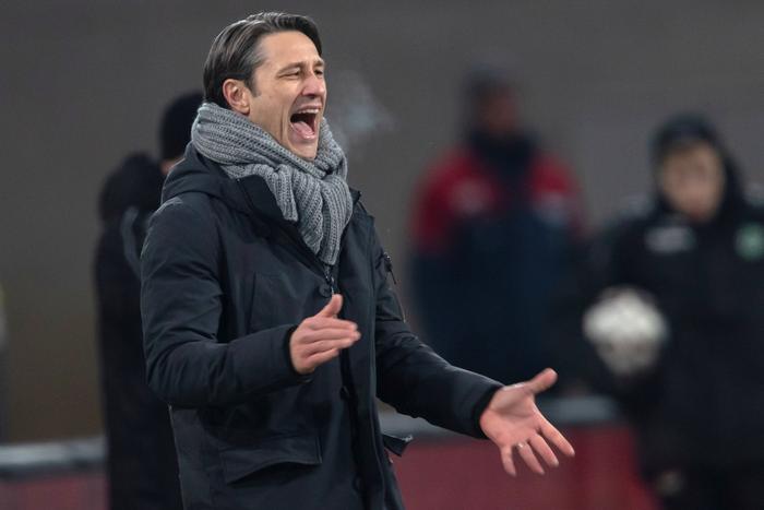 汉诺威在客场告捷,赢得关键胜利晋级 汉诺威在客场告捷,赢得关键胜利晋级