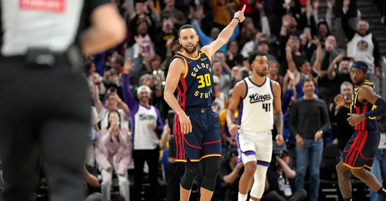 勇士客场逆转开拓者，库里全场最佳表现实现胜利的简单介绍