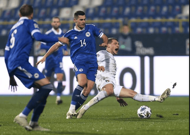 欧洲杯预选赛大战一触即发,谁能笑到最后? 欧洲杯预选赛大战一触即发,谁能笑到最后?