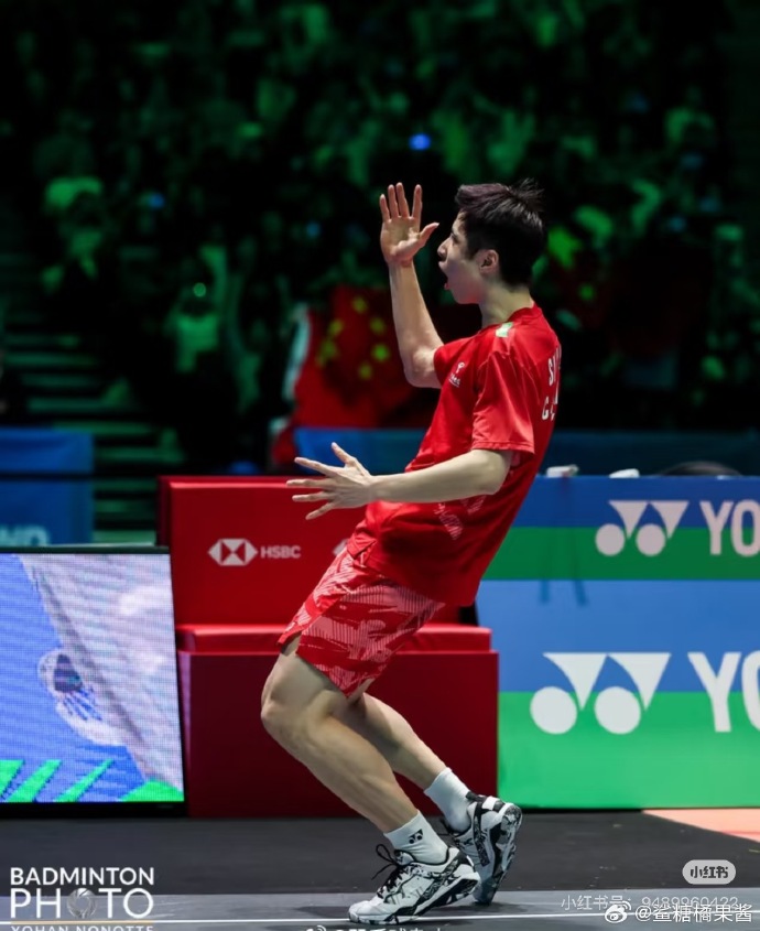 双方实力对比，比赛胜负未决，谁能取得胜利？