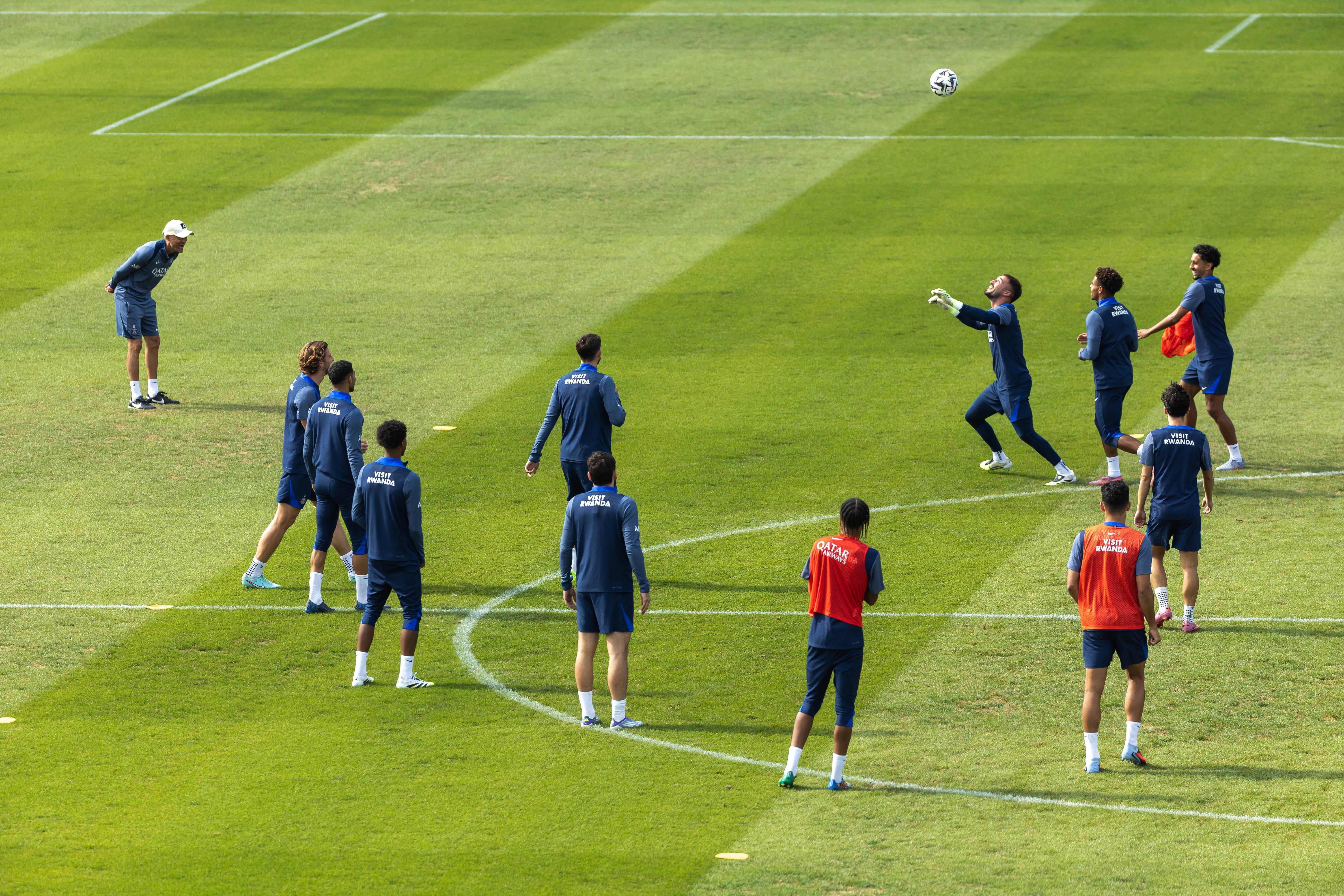 PG电子试玩官网-巴黎圣日耳曼球员表现出色，为法甲联赛增光添彩