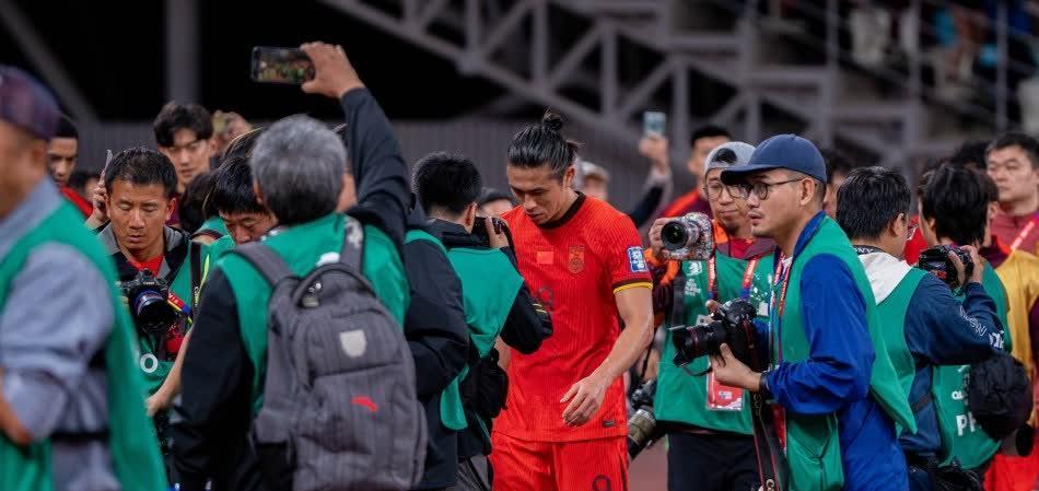 新人新气象,青年球员为球队带来惊喜 新人新气象,青年球员为球队带来惊喜