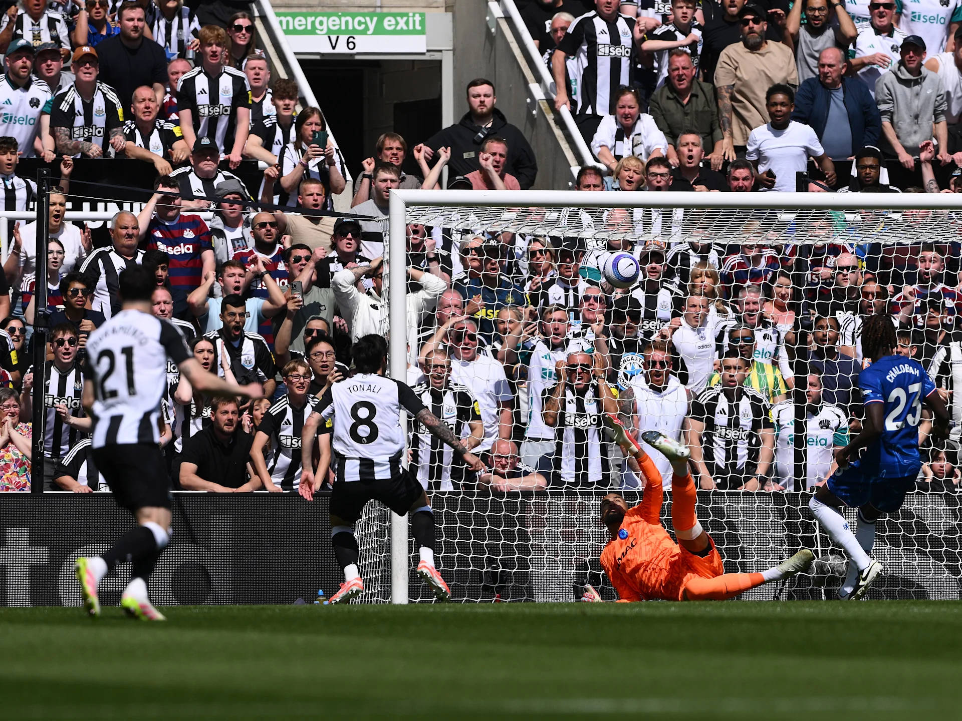 瓦朗谢纳主场战平雷恩，稳定球队状态