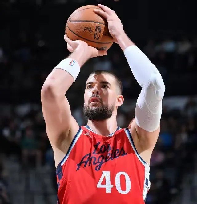 PG Soft Gaming-里昂客场大败，排名急速下滑