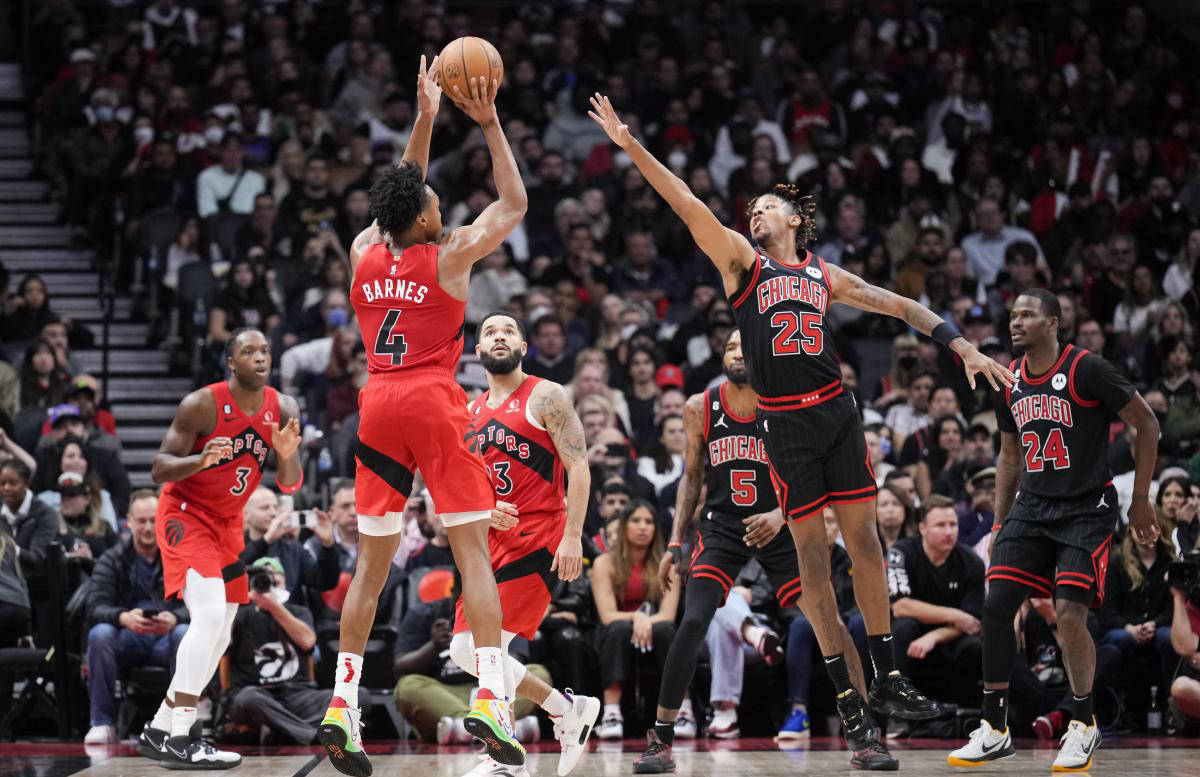 猛龙主场击败凯尔特人取得四连胜