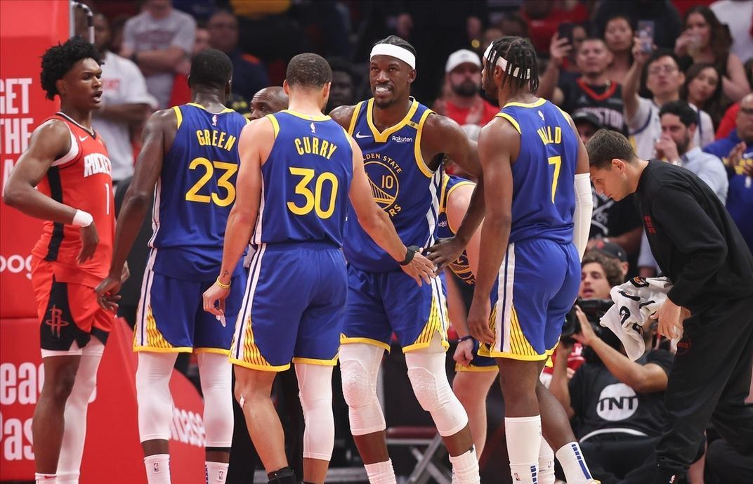 包含勇士重振雄风，轻取爵士豪取4连胜的词条