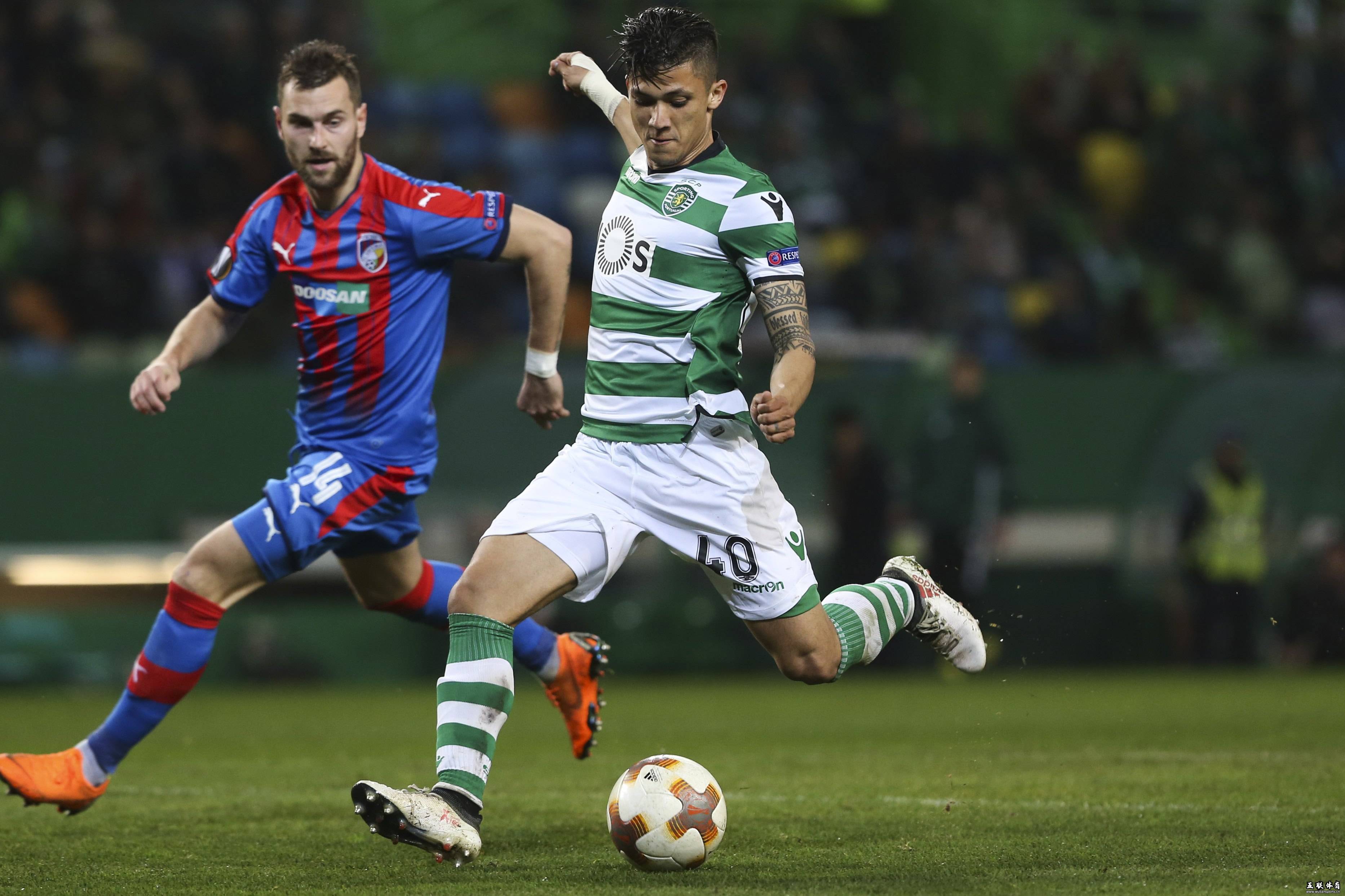 PG电子试玩-沙尔克队在比赛中夺得胜利积分领跑